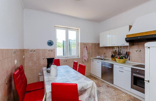 Broce House | Stunning home in Broce with WiFi