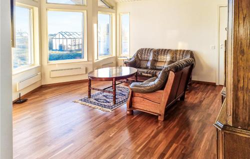 Gronhogen House | Stunning Home In Degerhamn With Kitchen