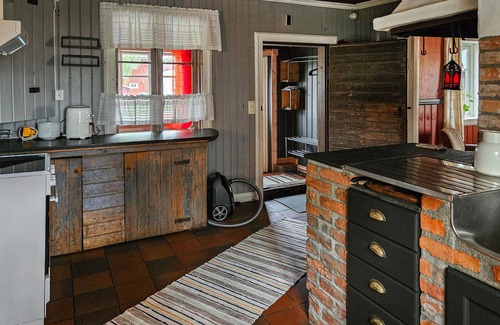 Eidsberg Municipality House | Stunning home in Eidsberg with kitchen