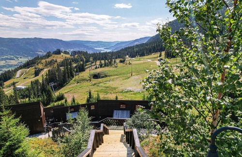 Skeikampen House | Stunning home in Fåvang with sauna