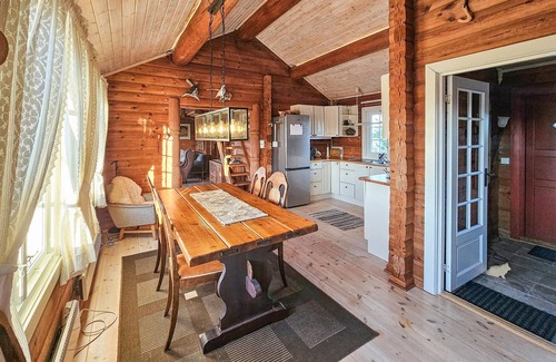 Flesberg House | Stunning home in Flesberg with sauna