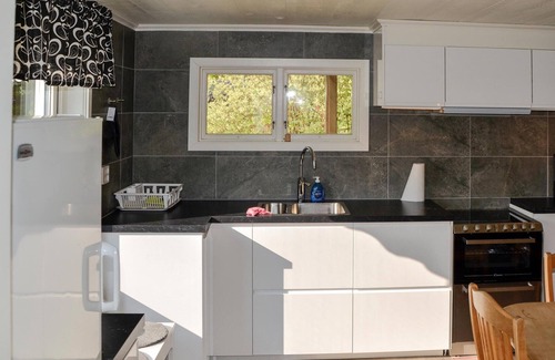 Tamta House | Stunning home in Fristad with WiFi