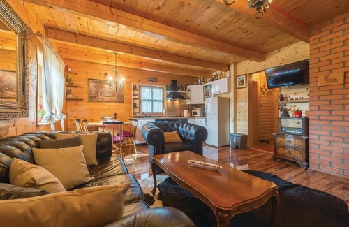 Lovinac House | Stunning home in Gospic with WiFi