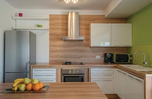 Grubine House | Stunning home in Grubine