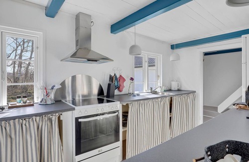 Gudhjem House | Stunning home in Gudhjem with WiFi