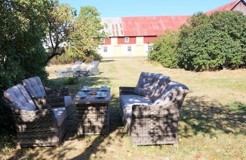 Hablingbo House | Stunning home in Havdhem with 3 Bedrooms, Swimming pool and WiFi