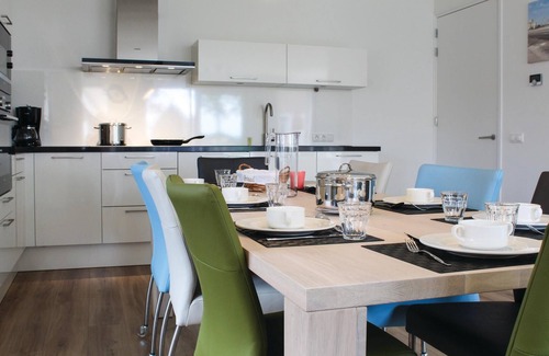Idskenhuizen House | Stunning home in Idskenhuizen with sauna
