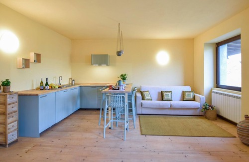 Solto Collina House | Stunning home in Solto Collina
