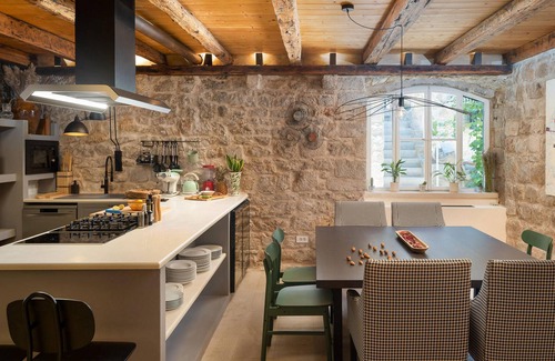 Pitve House | Stunning home in Jelsa