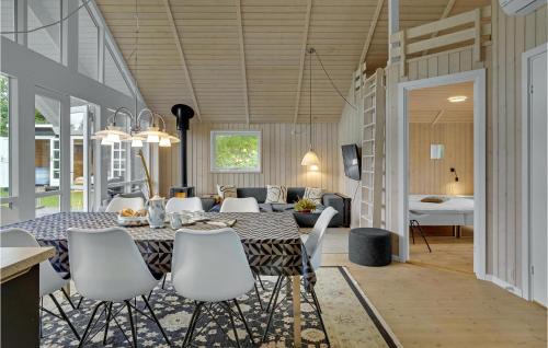 Kalundborg House | Stunning Home In Kalundborg With Wifi