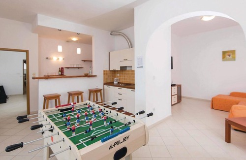 Cove Tri Zala (Zrnovo) House | Stunning home in Kuciste with sauna