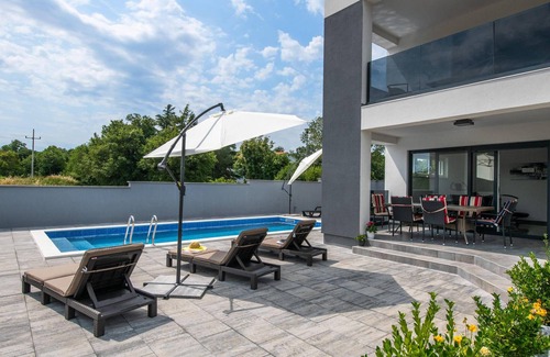 Strmac House | Stunning home in Labin with WiFi