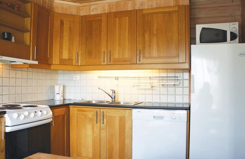 Lindesnes House | Stunning home in Lindesnes with kitchen
