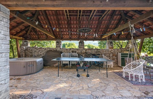 Gradina House | Stunning home in Lozovac