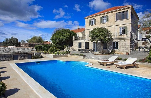 Vela Glavica House | Stunning home in Lumbarda