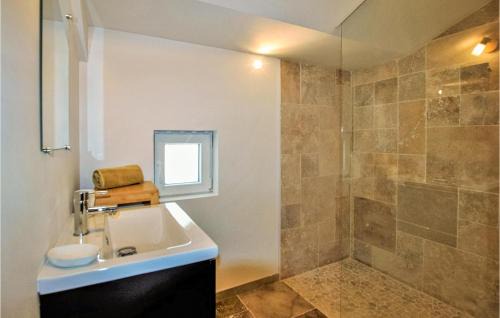 Malataverne House | Stunning Home In Malataverne With Wifi