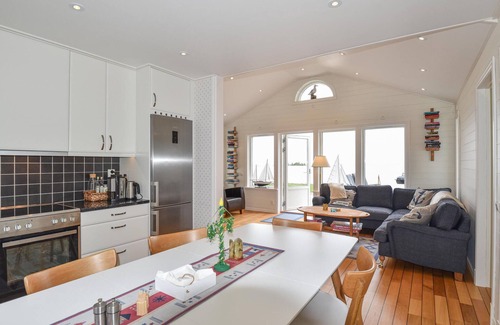Mellerud O House | Stunning home in Mellerud