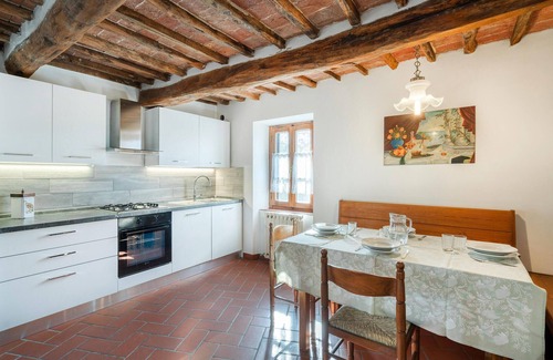 Scalvaia House | Stunning home in Monticiano with WiFi