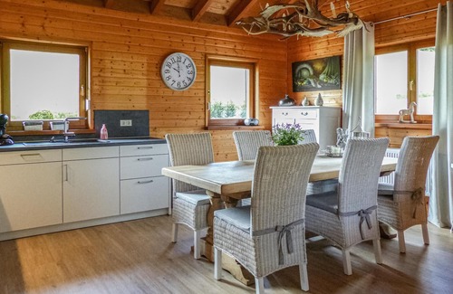 Nimsreuland House | Stunning home in Nimsreuland with WiFi