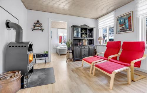 Østermarie House | Stunning Home In Østermarie With Wifi