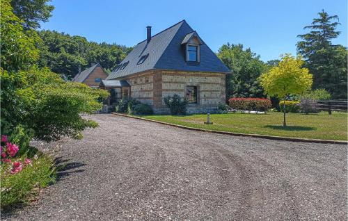Paluel House | Stunning Home In Paluel With Wifi