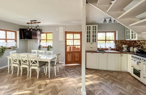 Gniewino House | Stunning home in Perlino with sauna