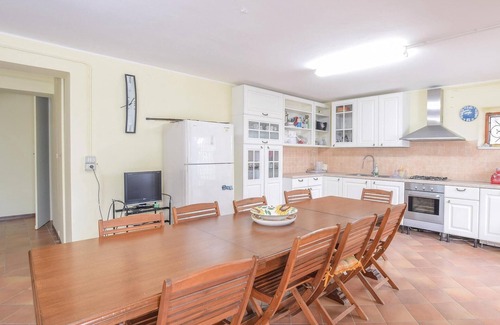 Granarola House | Stunning home in Pesaro -PU- with WiFi