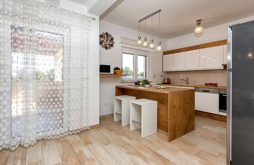 Premantura House | Stunning home in Premantura with WiFi