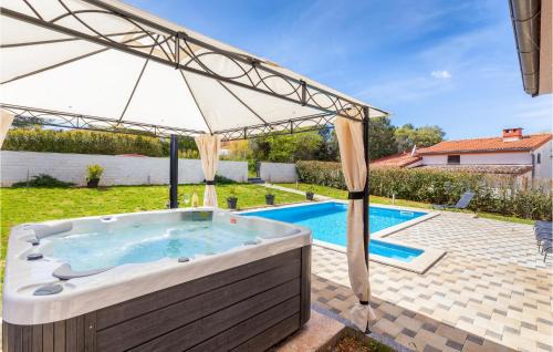 Skatari House | Stunning Home In Pula