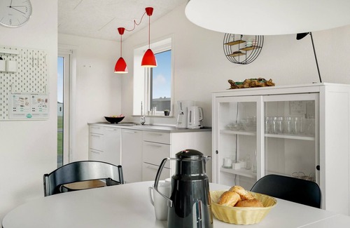 Sondervig House | Stunning home in Ringkøbing with WiFi