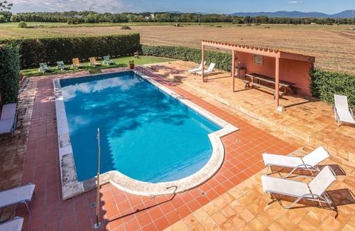 Riudellots de la Selva House | Stunning home in Riudellots