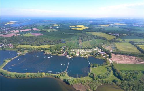 Suesel House | Stunning Home In Süsel With Lake View