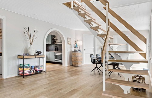 Spøttrup House | Stunning home in Spøttrup with WiFi