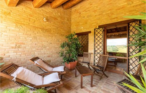 Monte Cavallo House | Stunning Home In Tolentino