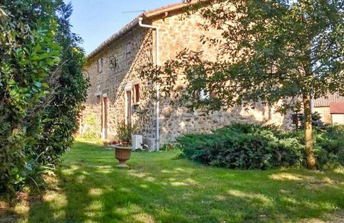 Touvois House | Stunning home in Touvois with WiFi