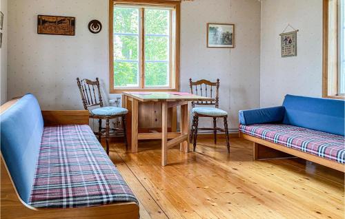 Mansarp House | Stunning Home In Tranhult With Kitchen