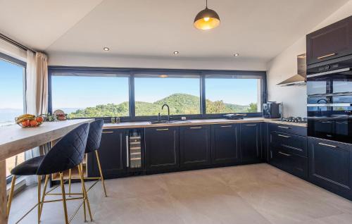 Zman House | Stunning Home In Zman