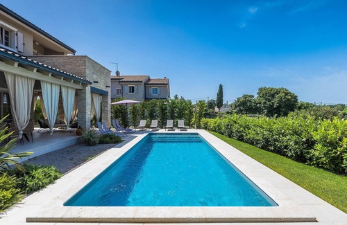 Municipality of Zminj House | Stunning home in Zminj