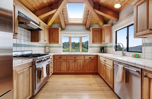 Mendocino House | Stunning Home on the Bluffs w/Ocean Views, Redwood Decks, Hot Tub & Sauna
