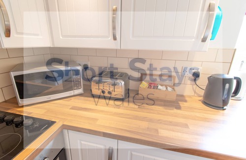 Abercarn House | Stunning Home With Captivating Views Nearby