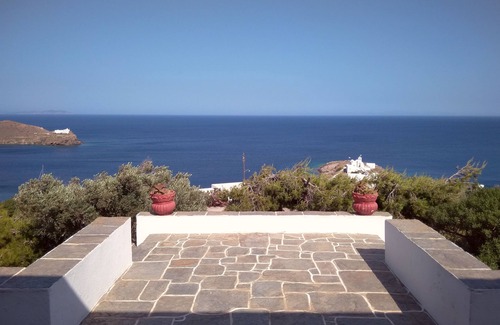Chrisopigi Cottage | Stunning House - Sleeps 11, Terrace & Sea View
