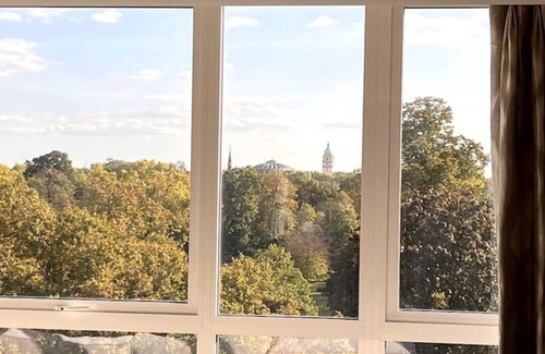 Wandsworth Apartment | Stunning Hyde Park Panorama Luxury 4-Bedroom Oasis