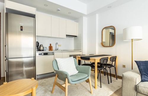Kagithane Apartment | Stunning Istanbul Retreat 3 min to Kanyon Mall