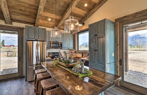 Kalispell Cottage | Stunning Kalispell Cottage on 30-Acre Farm!
