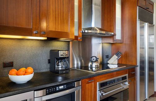 Ko Olina Condo | Stunning Ko Olina 2BR Beach Villa O414 w/Golf Course, Mountain & Ocean Views