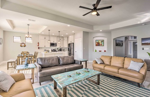 Laguna Vista House | Stunning Laguna Vista Retreat w/Pool & Grill