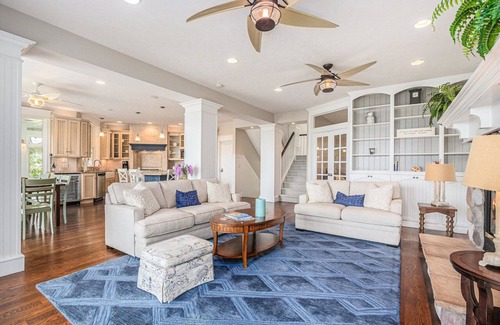 Lake Michigan Beach House | Stunning Lake Michigan Home w/Private Beach