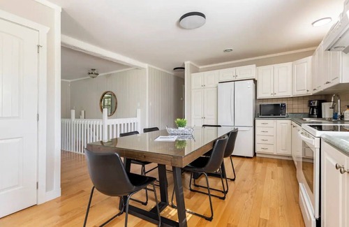 Cape Breton Island Cottage | Stunning Lakeside Retreat with Sunroom, Wifi, Private beach and endless Sunsets!