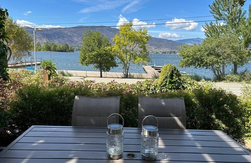 Okanagan-Similkameen Villa | Stunning Lakeside Villa, Great For Snowbirds