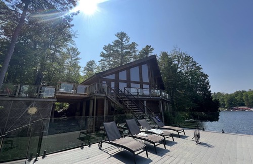 Severn Cottage | STUNNING LARGE CHALET COTTAGE IN MUSKOKA